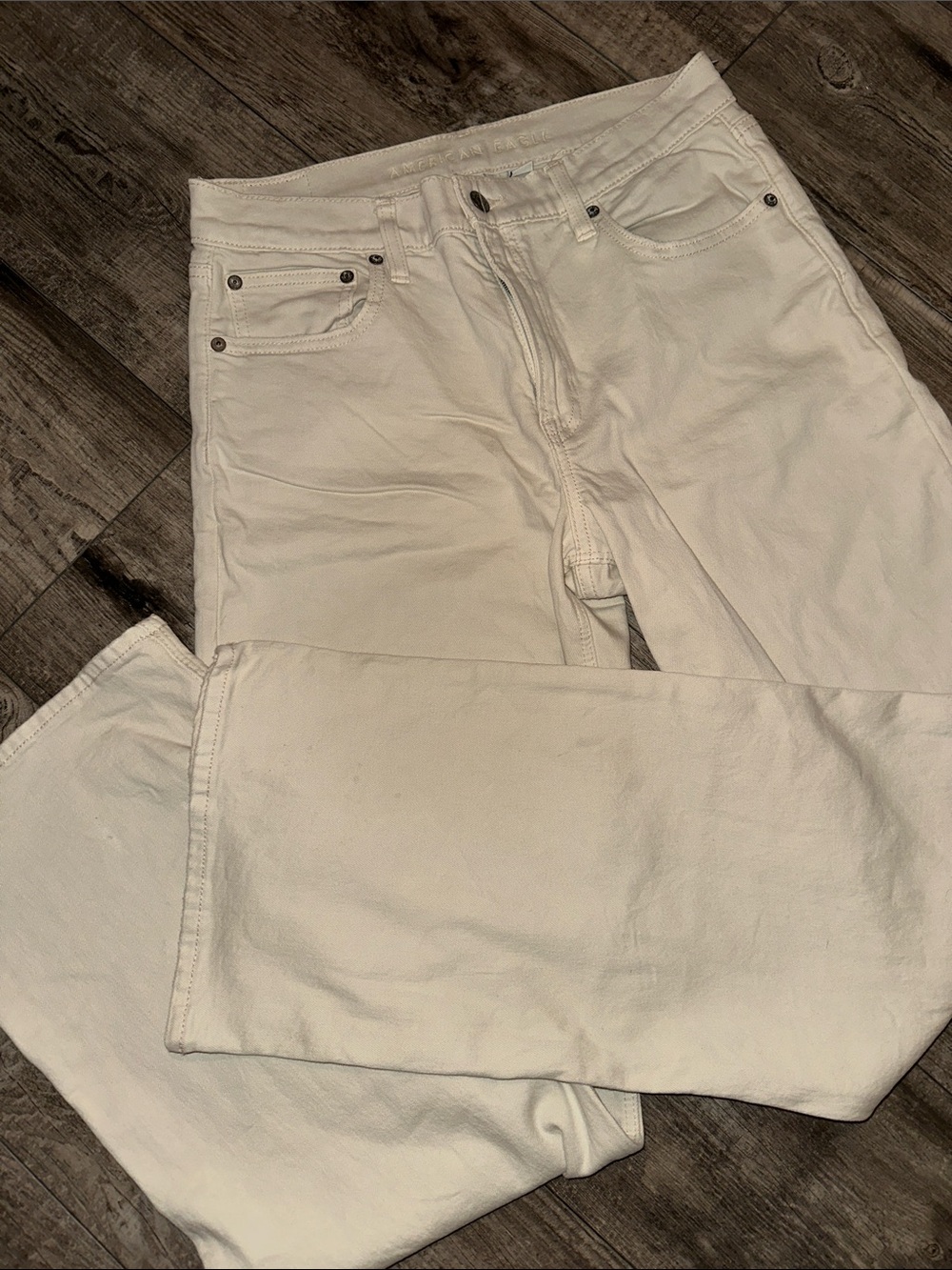 American Eagle Outfitters Cream High-Rise Stretch Jeans